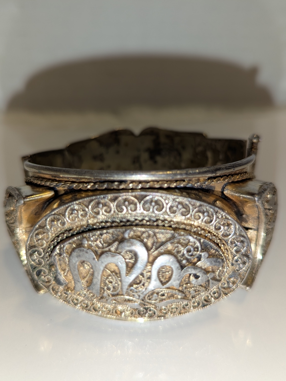 Vintage North African Filigree Hinged Cuff - Silver Plated